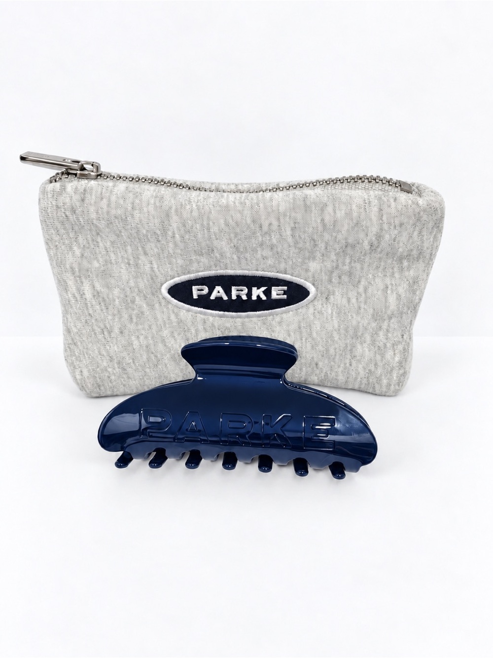 Parke Claw Clip in the Pouch